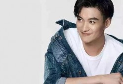 娱乐吃瓜君周一围是谁,从演员到吃瓜焦点，揭秘他的星途历程